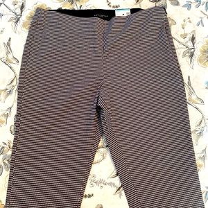 🆕NWT SIMPLY STYLED SKINNY ANKLE PANTS - Black/White Houndstooth in Size 14